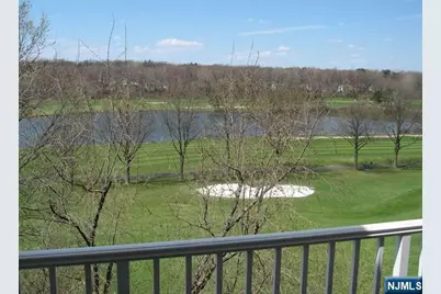 2411 Windsor Park Court, Englewood, NJ 07631 - Photo 17