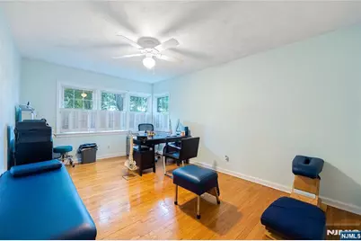 633 Prospect Avenue, Ridgefield, NJ 07657 - Photo 9