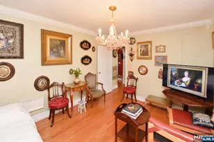 12-17 Roosevelt Pl, Fair Lawn, NJ 07410 - Photo 7