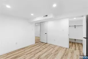 137 Myrtle Ave, Allendale, NJ 07401 - Photo 33