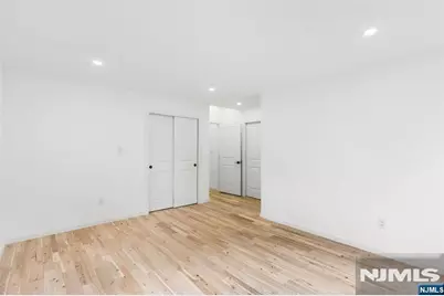 137 Myrtle Avenue, Allendale, NJ 07401 - Photo 23