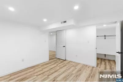 137 Myrtle Avenue, Allendale, NJ 07401 - Photo 33
