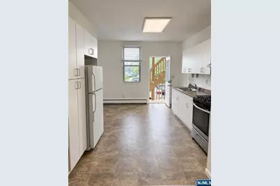 15A Grove Street 15A #15A, Tenafly, NJ 07670 - Photo 3
