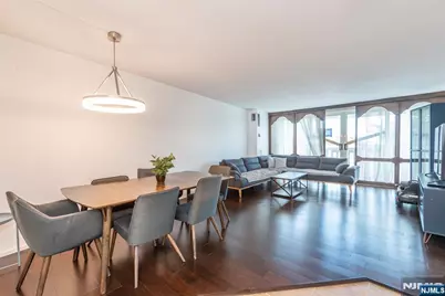 555 North Avenue 4U #4U, Fort Lee, NJ 07024 - Photo 5