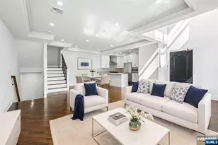 6 Marquis Ct, Edgewater, NJ 07020 - Photo 1