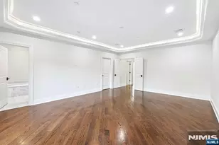 6 Marquis Ct, Edgewater, NJ 07020 - Photo 11