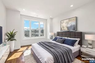 6 Marquis Ct, Edgewater, NJ 07020 - Photo 15