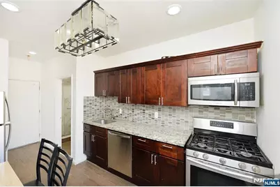 6245 Kennedy Boulevard, North Bergen, NJ 07047 - Photo 9
