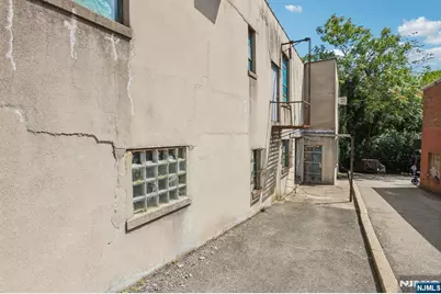 130 Bergen Boulevard, Fairview, NJ 07022 - Photo 29