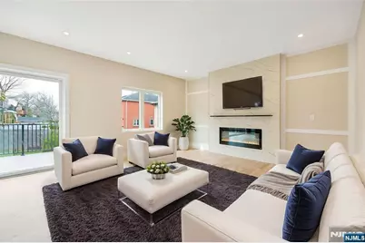 428 Lafayette Avenue, Cliffside Park, NJ 07010 - Photo 17
