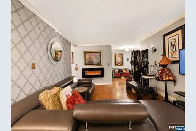 344 Prospect Avenue 4H #4H, Hackensack, NJ 07601 - Photo 25