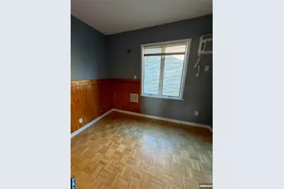 141 Paterson Avenue, Wallington, NJ 07057 - Photo 5