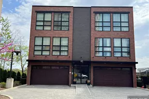 140 Overlook B2, Hackensack, NJ 07601 - Photo 1