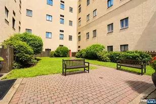 75 Liberty Ave D19, Jersey City, NJ 07306 - Photo 3