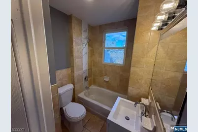 20 Montrose Terrace, Irvington, NJ 07111 - Photo 5