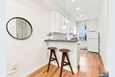 358 3rd Street 3L #3L, Hoboken, NJ 07030 - Photo 3