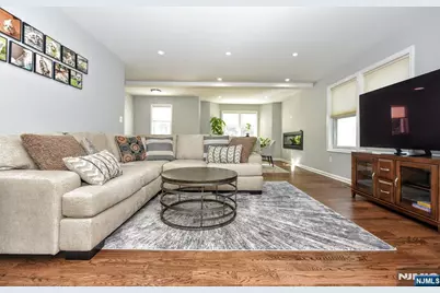 10 Stanley 10 #10, Wanaque, NJ 07465 - Photo 5