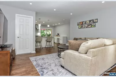 10 Stanley 10 #10, Wanaque, NJ 07465 - Photo 11