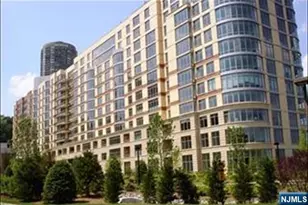 8100 River 615, North Bergen, NJ 07047 - Photo 1