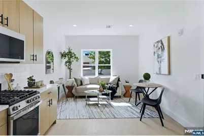 129 69th 305 #305, Guttenberg, NJ 07093 - Photo 5