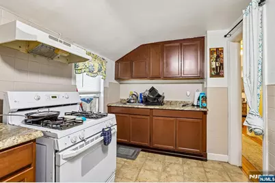 41 Macarthur Avenue, Lodi, NJ 07644 - Photo 27