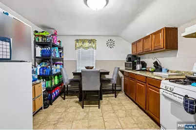 41 Macarthur Avenue, Lodi, NJ 07644 - Photo 23