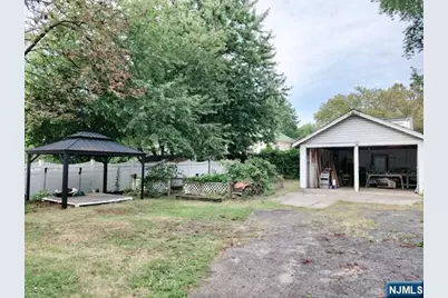 113 Phelps Avenue, Englewood, NJ 07631 - Photo 15