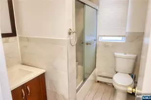 9 Emerson Pl, Newark, NJ 07114 - Photo 7