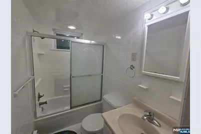 293 Burgess Place 2 #2, Clifton, NJ 07011 - Photo 5