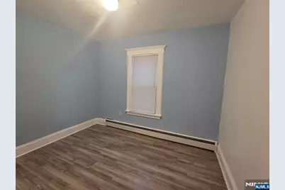 293 Burgess Place 2 #2, Clifton, NJ 07011 - Photo 3