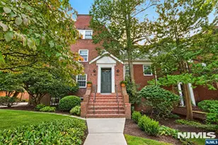 185 E Palisade Ave D11B, Englewood, NJ 07631 - Photo 19