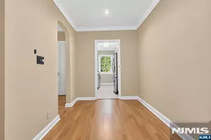 185 E Palisade Ave D11B, Englewood, NJ 07631 - Photo 15