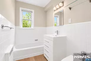 185 E Palisade Ave D11B, Englewood, NJ 07631 - Photo 17
