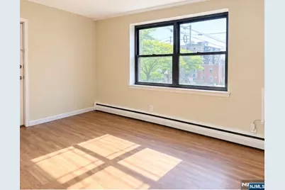 295 Essex Street 295C #295C, Hackensack, NJ 07601 - Photo 5