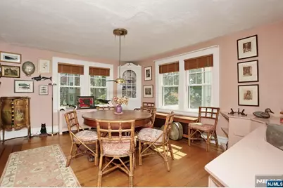 19 S Lyle Avenue, Tenafly, NJ 07670 - Photo 9