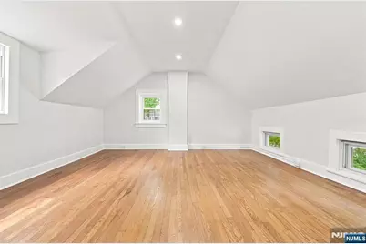 867 River Road, Teaneck Township, NJ 07666 - Photo 27