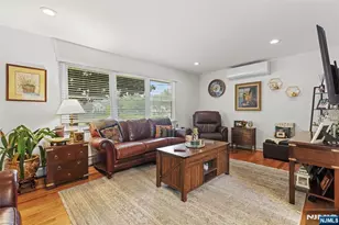 326 Ramapo Valley Rd, Oakland, NJ 07436 - Photo 5