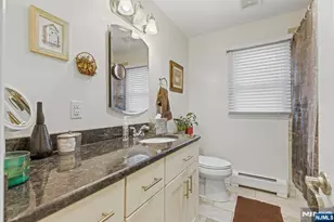 326 Ramapo Valley Rd, Oakland, NJ 07436 - Photo 13