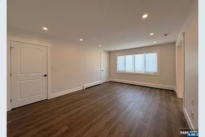 682 Valley Brook Avenue 2 #2, Lyndhurst Township, NJ 07071 - Photo 5