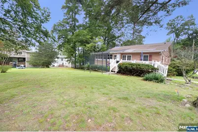 100 Tower Road, Wayne, NJ 07470 - Photo 33
