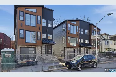 136 N 17th, East Orange, NJ 07017 - Photo 19