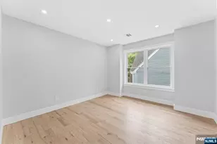 136 N 17th, East Orange, NJ 07017 - Photo 13