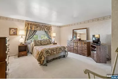 25 Swan, Livingston, NJ 07039 - Photo 13