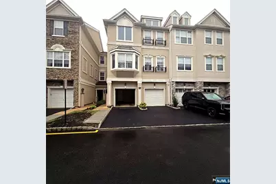 10 Devonshire Drive 141 #141, Clifton, NJ 07013 - Photo 5