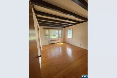 42 Annette Avenue 2 #2, Hawthorne, NJ 07506 - Photo 9