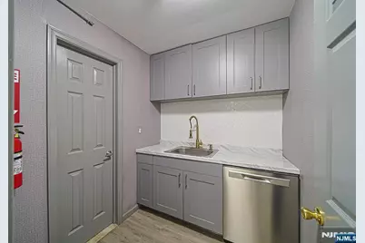 1609 54th Street, North Bergen, NJ 07047 - Photo 13