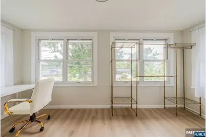 933 Maple Avenue, Ridgefield, NJ 07657 - Photo 25