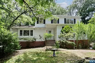 33 Hillside Ave, Riverdale, NJ 07457 - Photo 1