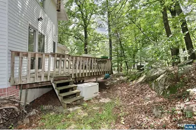 33 Hillside Avenue, Riverdale, NJ 07457 - Photo 33