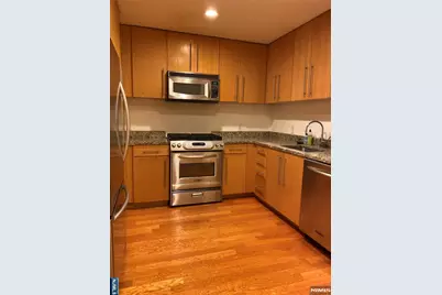 617 Hudson Park 617 #617, Edgewater, NJ 07020 - Photo 7